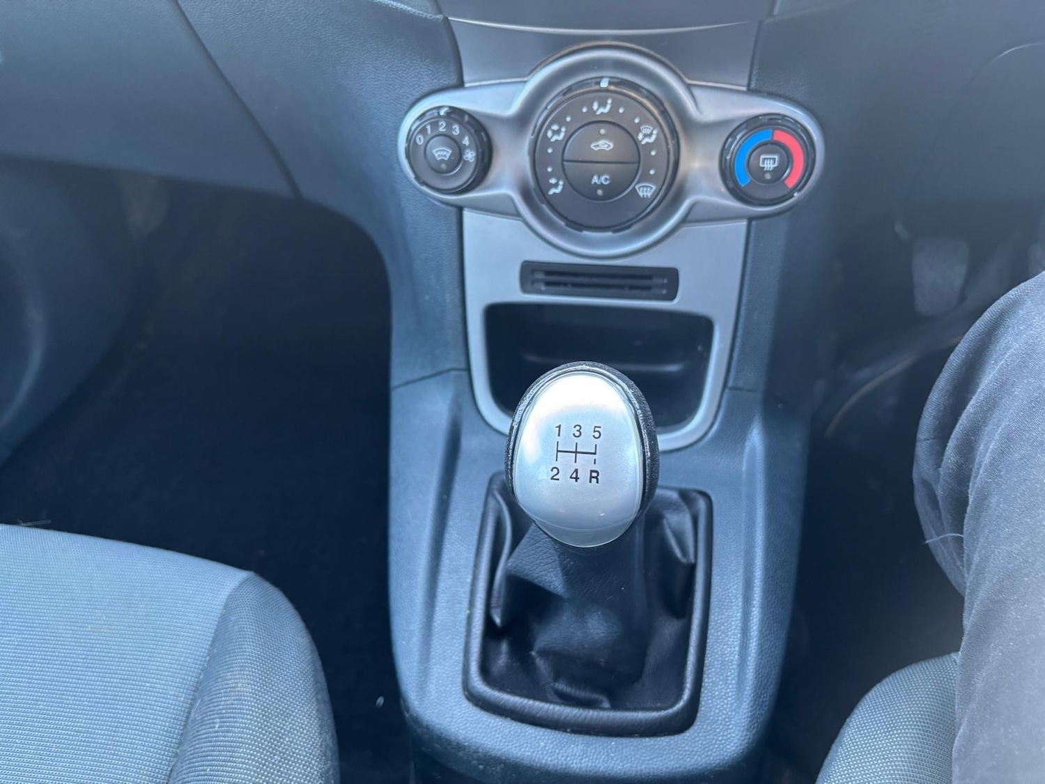 Used Ford Fiesta 2009 for sale - 77921780: Photo 10