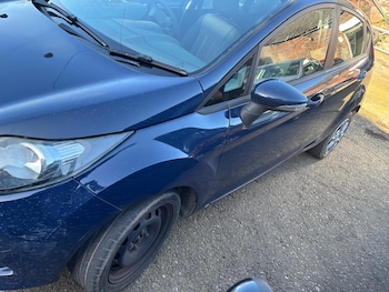 Used Ford Fiesta 2009 for sale - 77921780: Photo