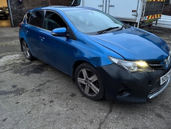 Used Toyota Auris 2013 for sale - 77407403: Photo