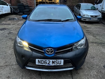 Used Toyota Auris 2013 for sale - 77407403: Photo