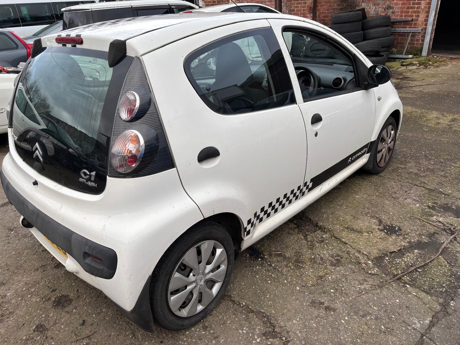 Used Citroen C1 2009 for sale - 77370910: Photo 4