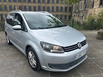 Used Volkswagen Touran 2010 for sale - 79330955: Photo