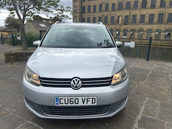 Used Volkswagen Touran 2010 for sale - 79330955: Photo