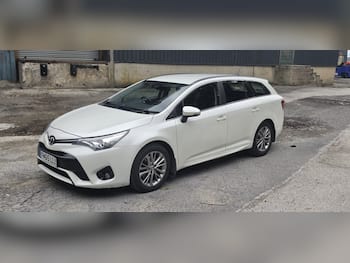 Used Toyota Avensis 2016 for sale - 79812263: Photo