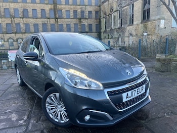 Used Peugeot 208 2017 for sale - 79054484: Photo