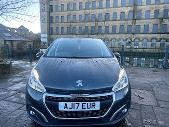 Used Peugeot 208 2017 for sale - 79054484: Photo
