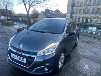 Used Peugeot 208 2017 for sale - 79054484: Photo