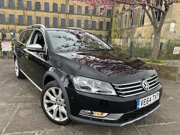 Used Volkswagen Passat 2014 for sale - 79043373: Photo