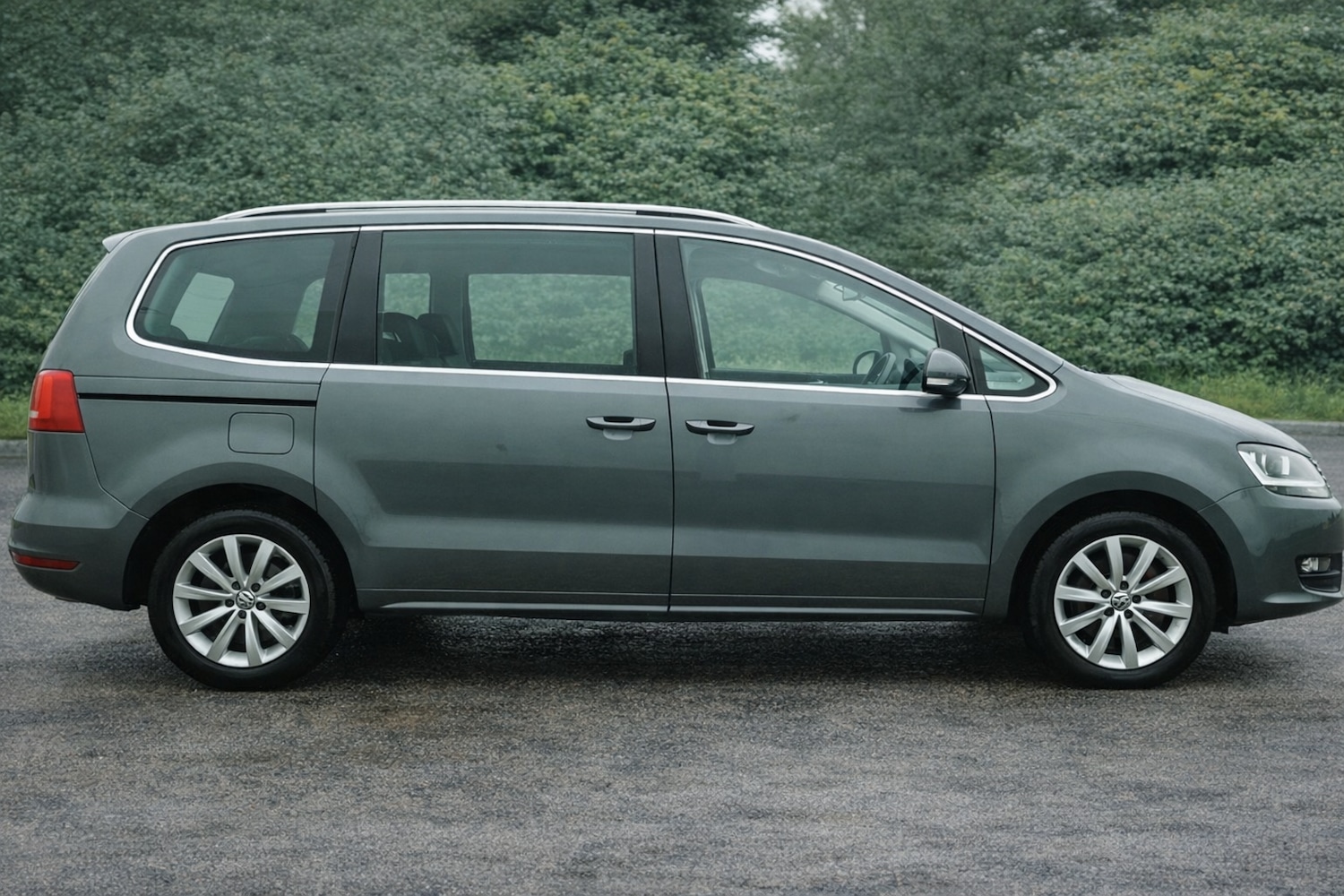 Used Volkswagen Sharan 2011 for sale - 78112740: Photo 5