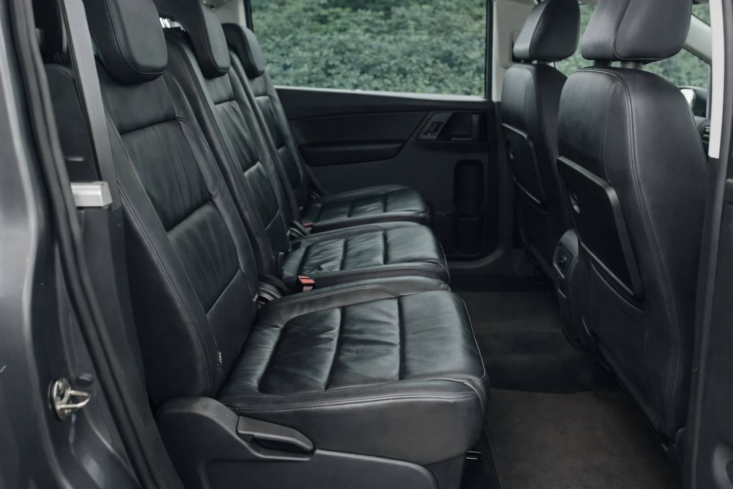 Used Volkswagen Sharan 2011 for sale - 78112740: Photo 7