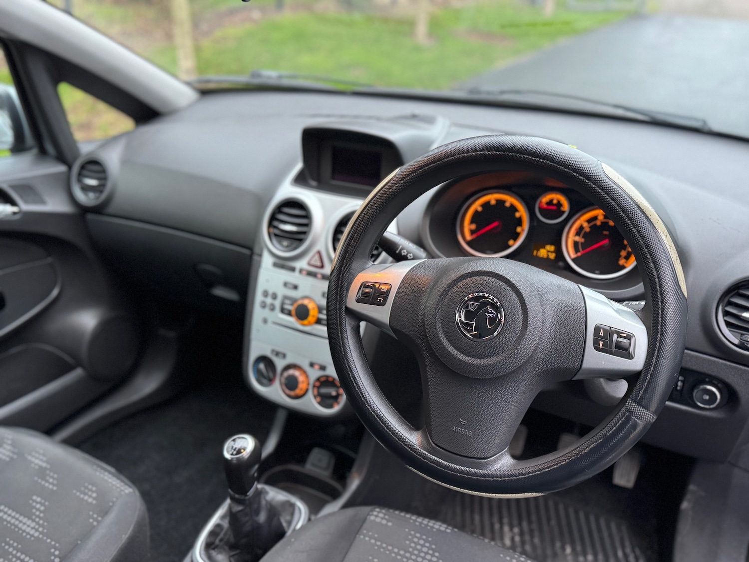 Used Vauxhall Corsa 2014 for sale - 76951331: Photo 11