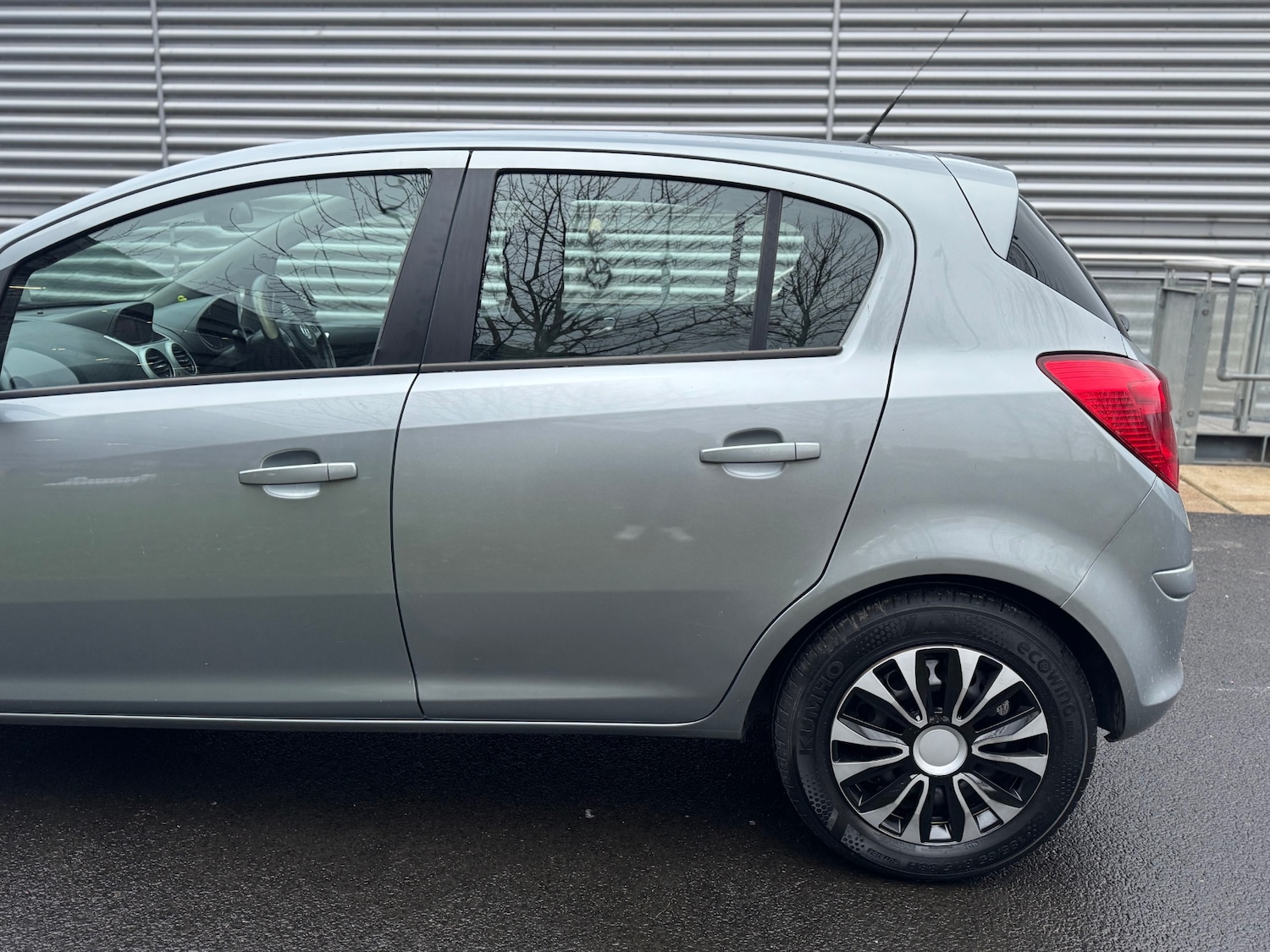 Used Vauxhall Corsa 2014 for sale - 76951331: Photo 4