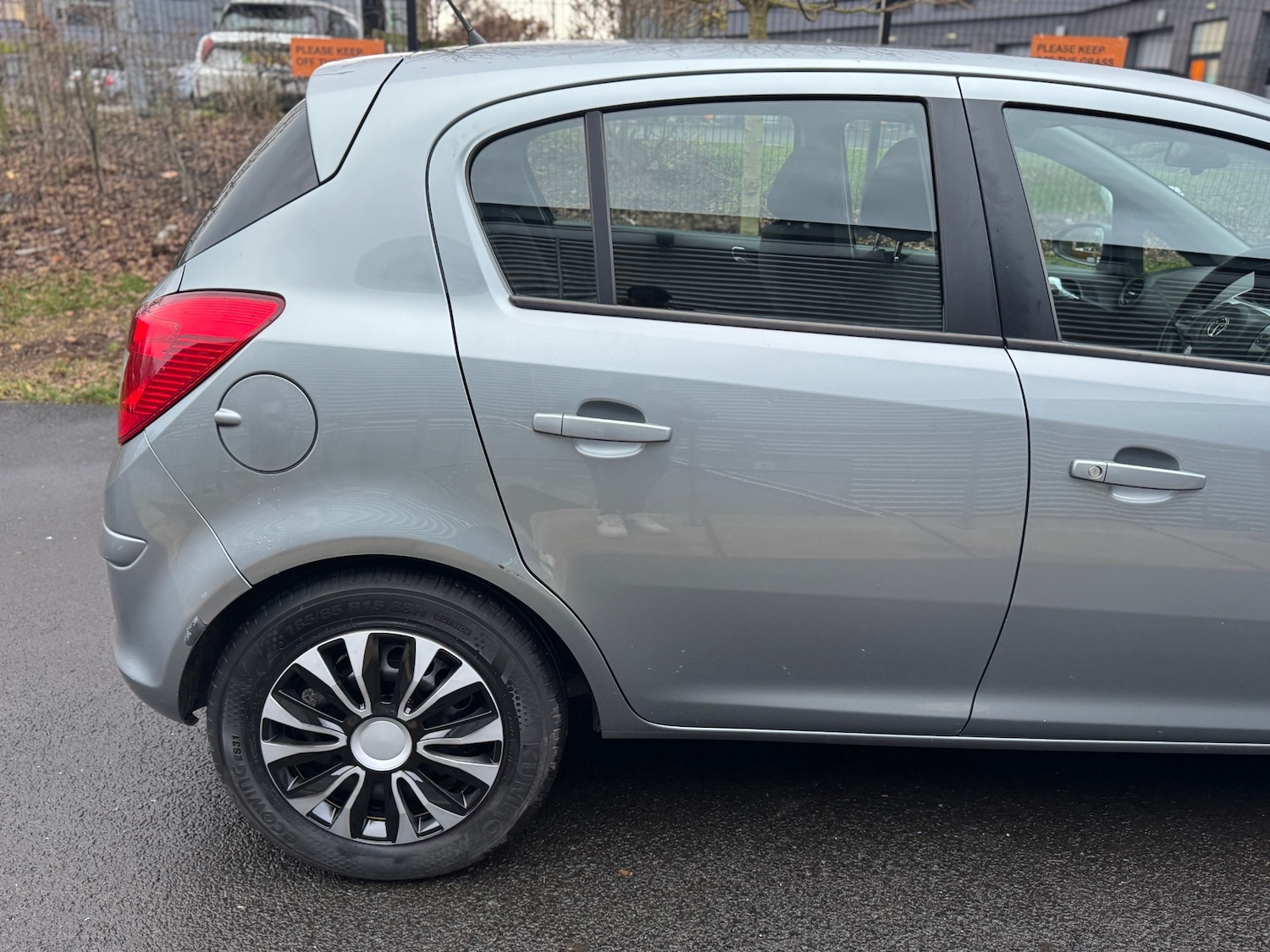 Used Vauxhall Corsa 2014 for sale - 76951331: Photo 8