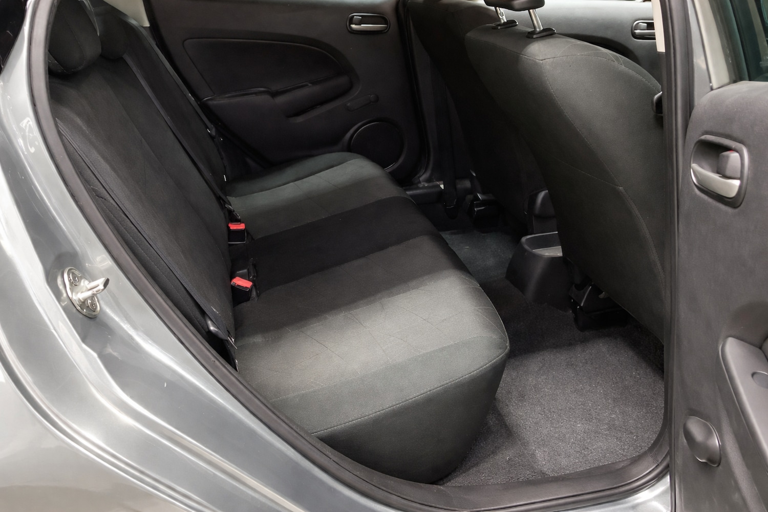 Used Mazda Mazda2 2013 for sale - 77682666: Photo 6