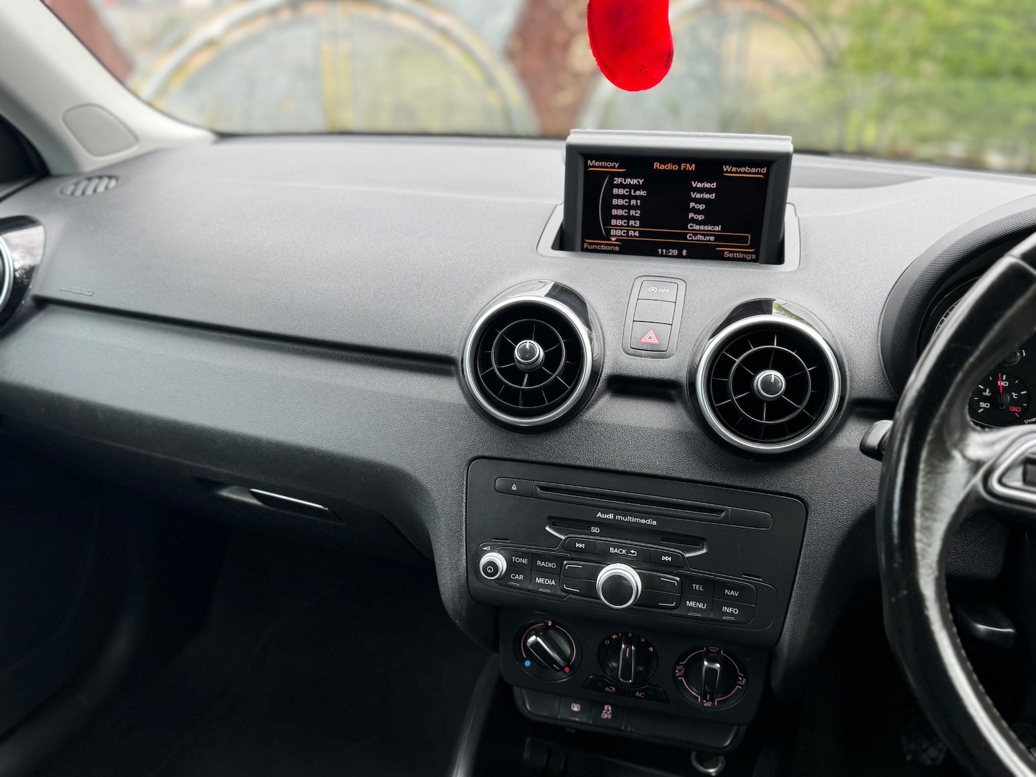 Used Audi A1 2012 for sale - 78031977: Photo 17