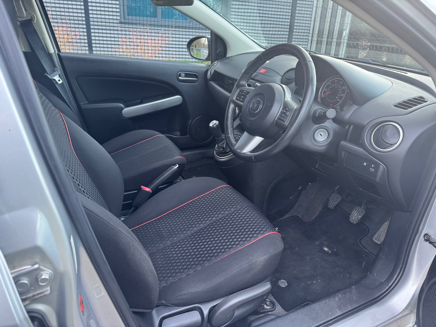 Used Mazda Mazda2 2011 for sale - 77314303: Photo 13