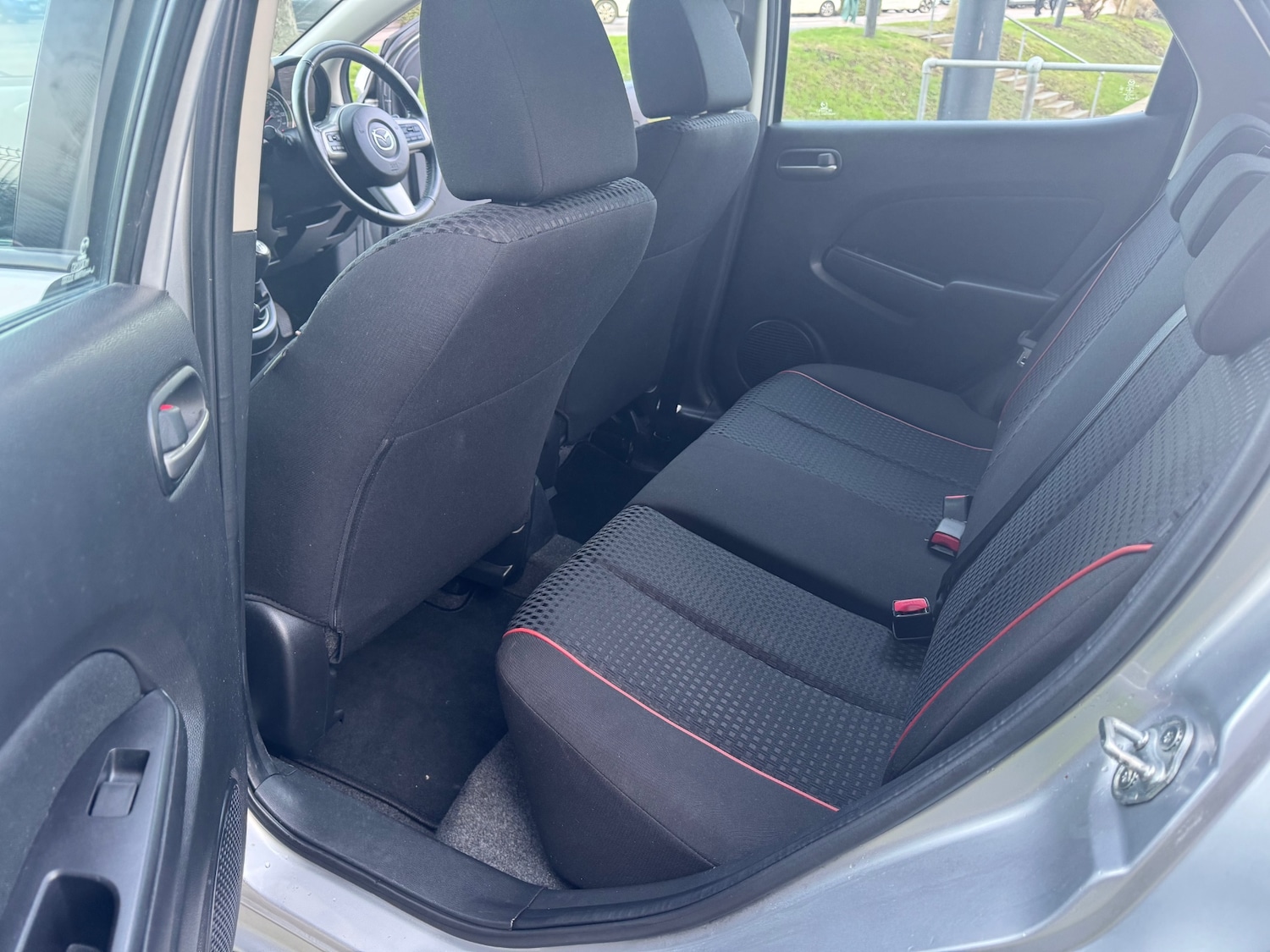 Used Mazda Mazda2 2011 for sale - 77314303: Photo 19