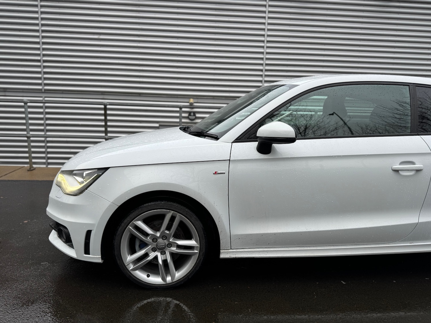 Used Audi A1 2013 for sale - 77465545: Photo 3