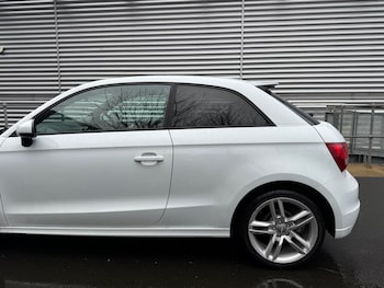 Used Audi A1 2013 for sale - 77465545: Photo