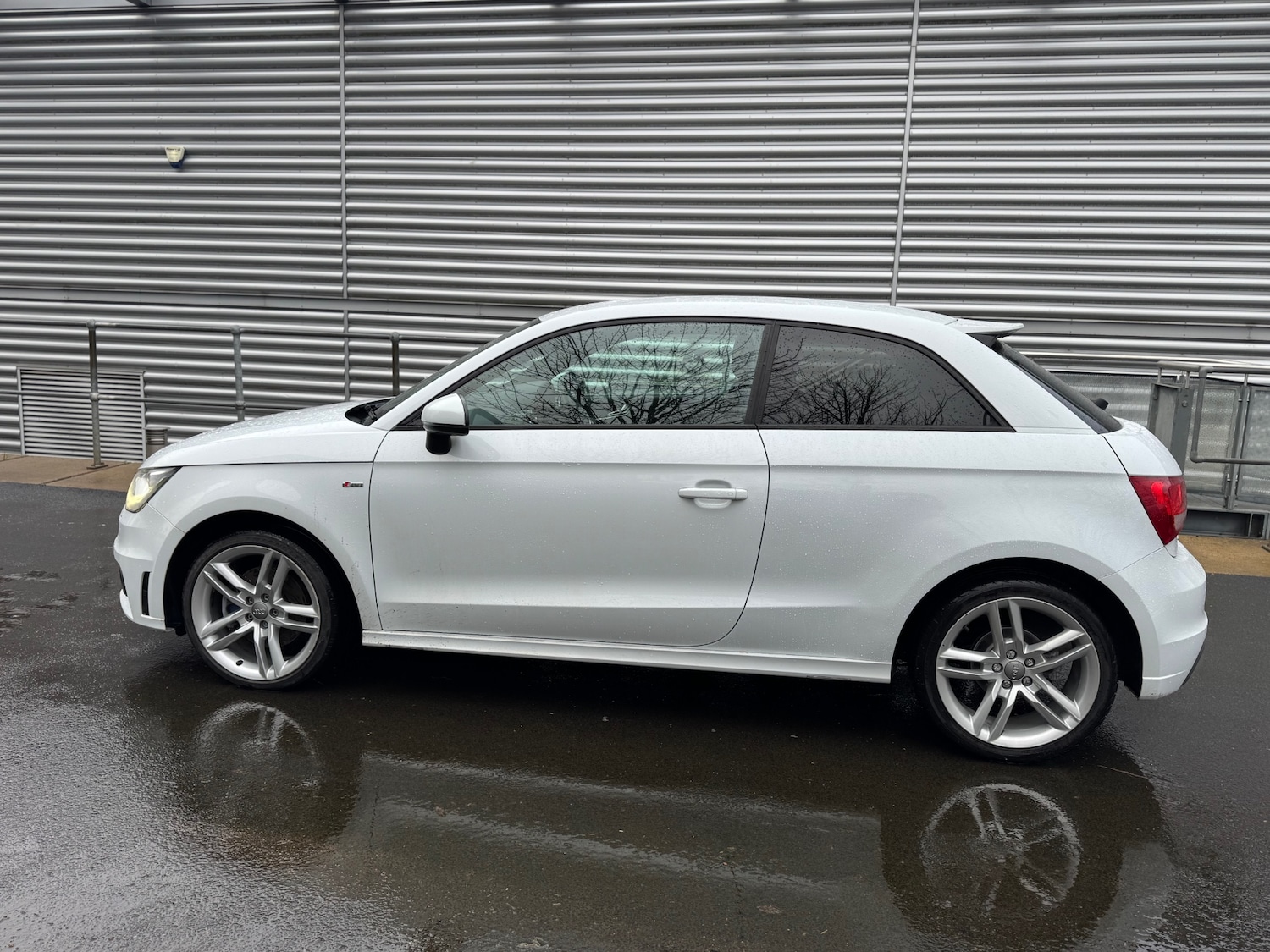 Used Audi A1 2013 for sale - 77465545: Photo 5