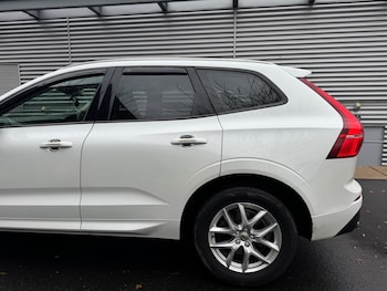 Used Volvo XC60 2018 for sale - 76885283: Photo