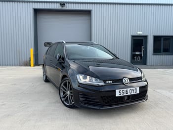 Used Volkswagen Golf 2016 for sale - 79687762: Photo