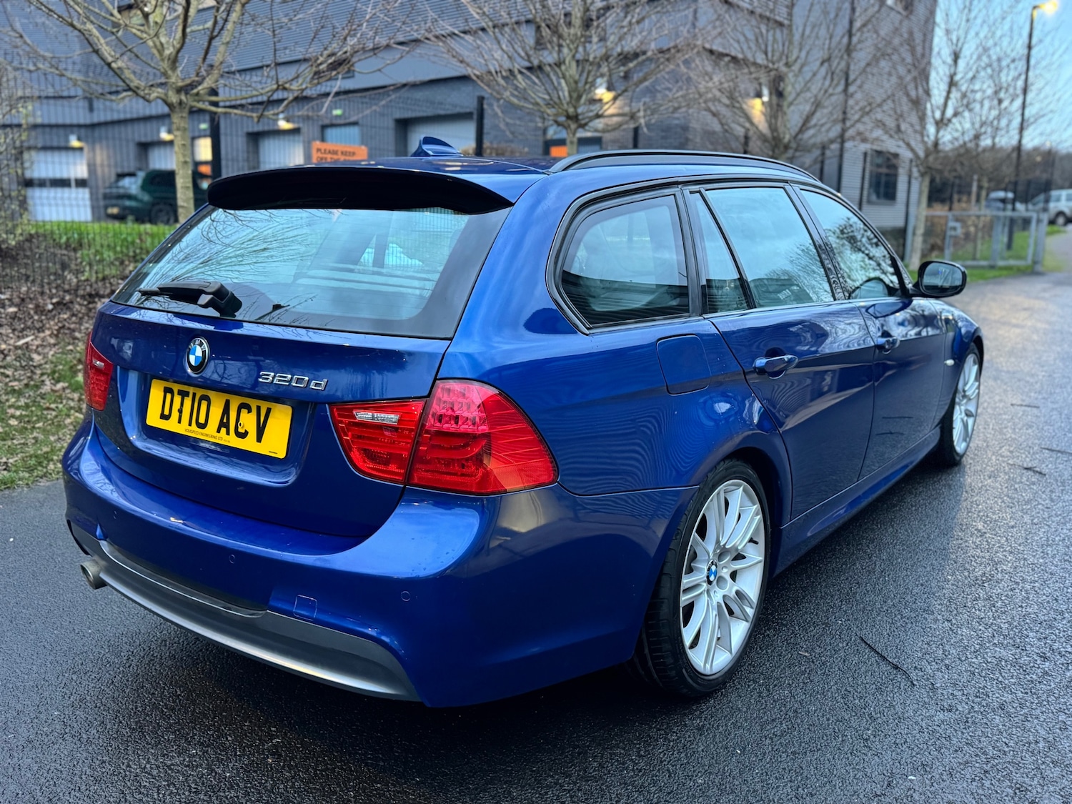 Used BMW 3 Series 2010 for sale - 76951382: Photo 7