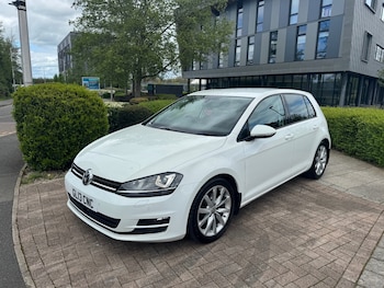 Used Volkswagen Golf 2013 for sale - 78300303: Photo