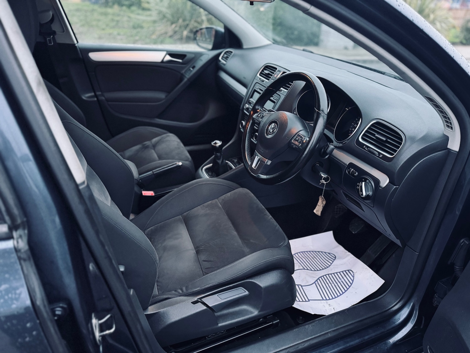 Used Volkswagen Golf 2010 for sale - 77190335: Photo 13