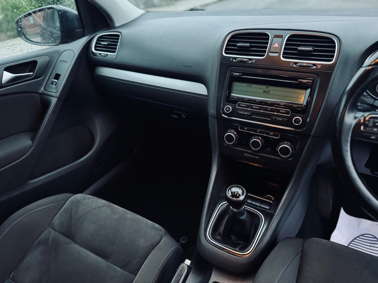 Used Volkswagen Golf 2010 for sale - 77190335: Photo 15