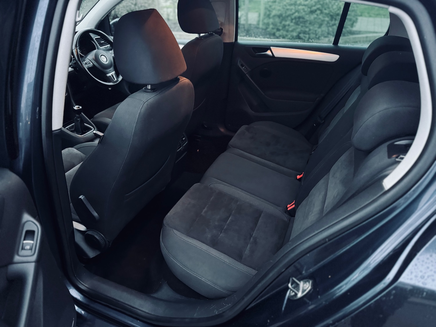 Used Volkswagen Golf 2010 for sale - 77190335: Photo 19