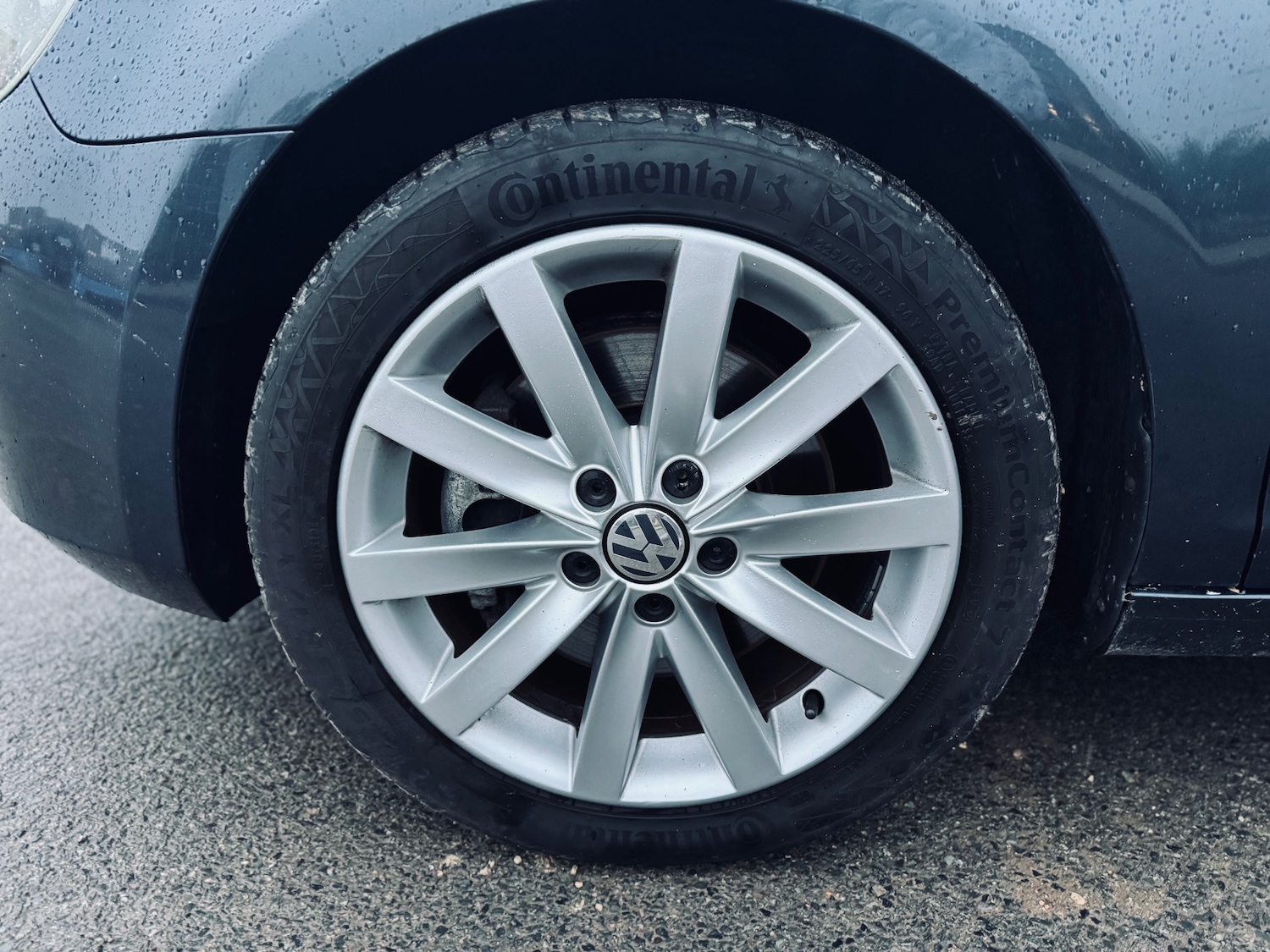 Used Volkswagen Golf 2010 for sale - 77190335: Photo 21