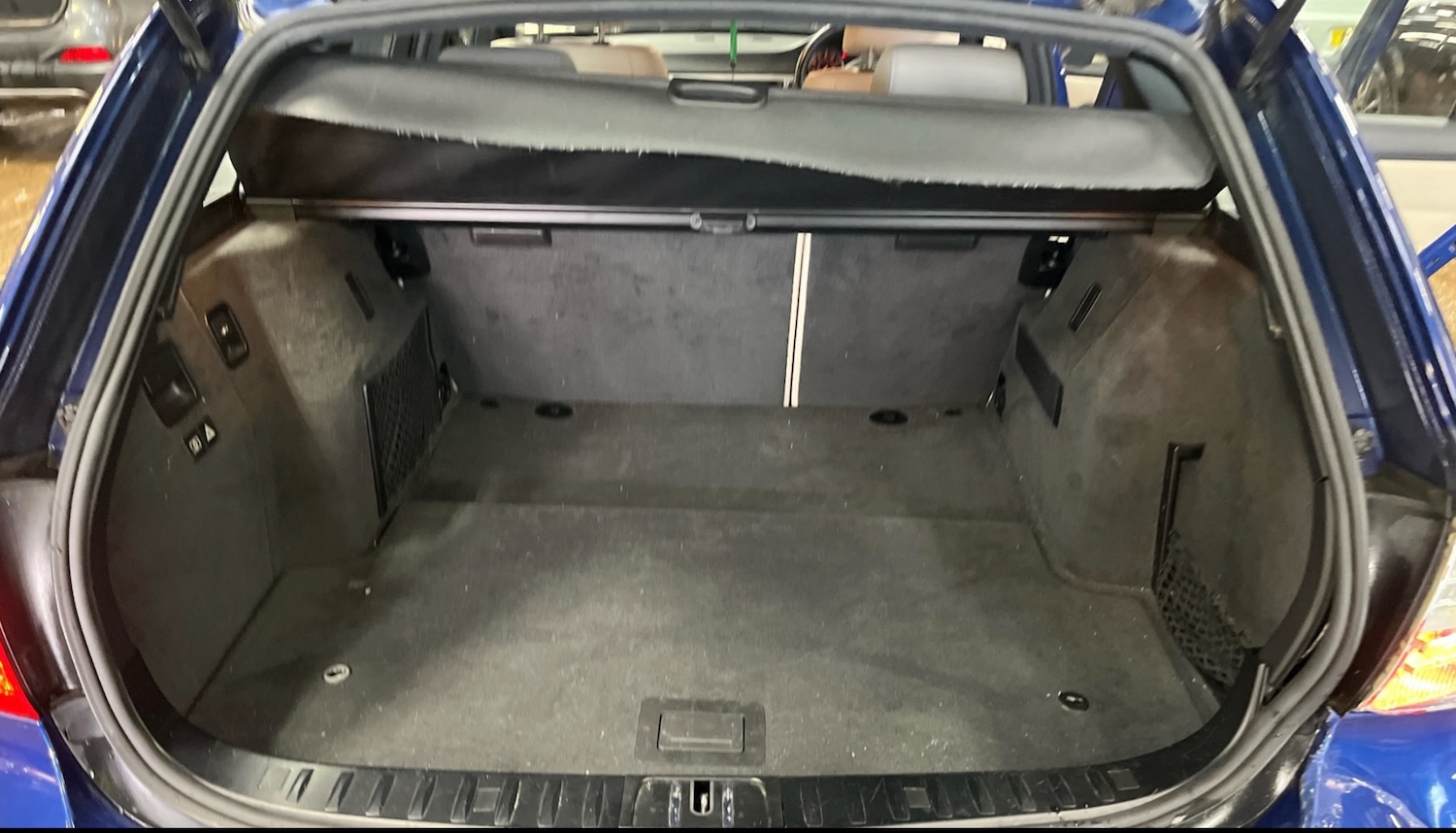 Used BMW 3 Series 2011 for sale - 78045851: Photo 9