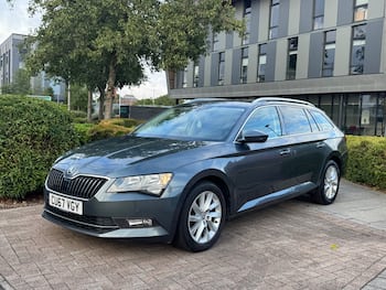 Used Skoda Superb 2017 for sale - 79589043: Photo