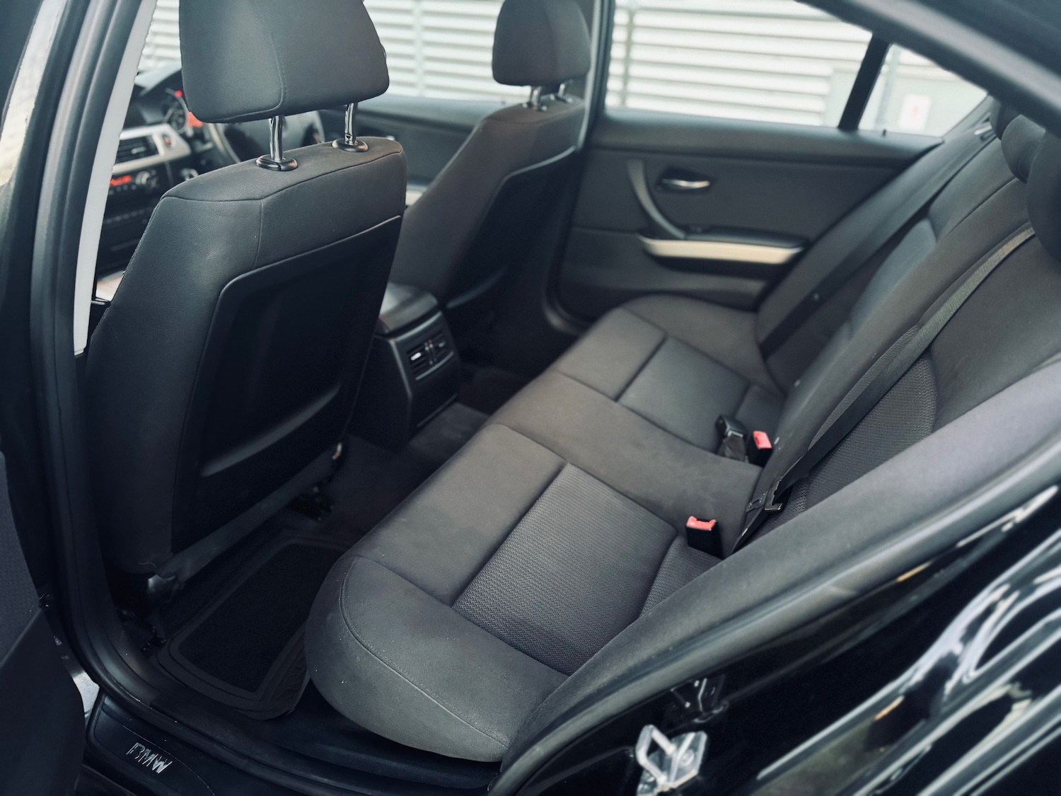 Used BMW 3 Series 2011 for sale - 77118884: Photo 20