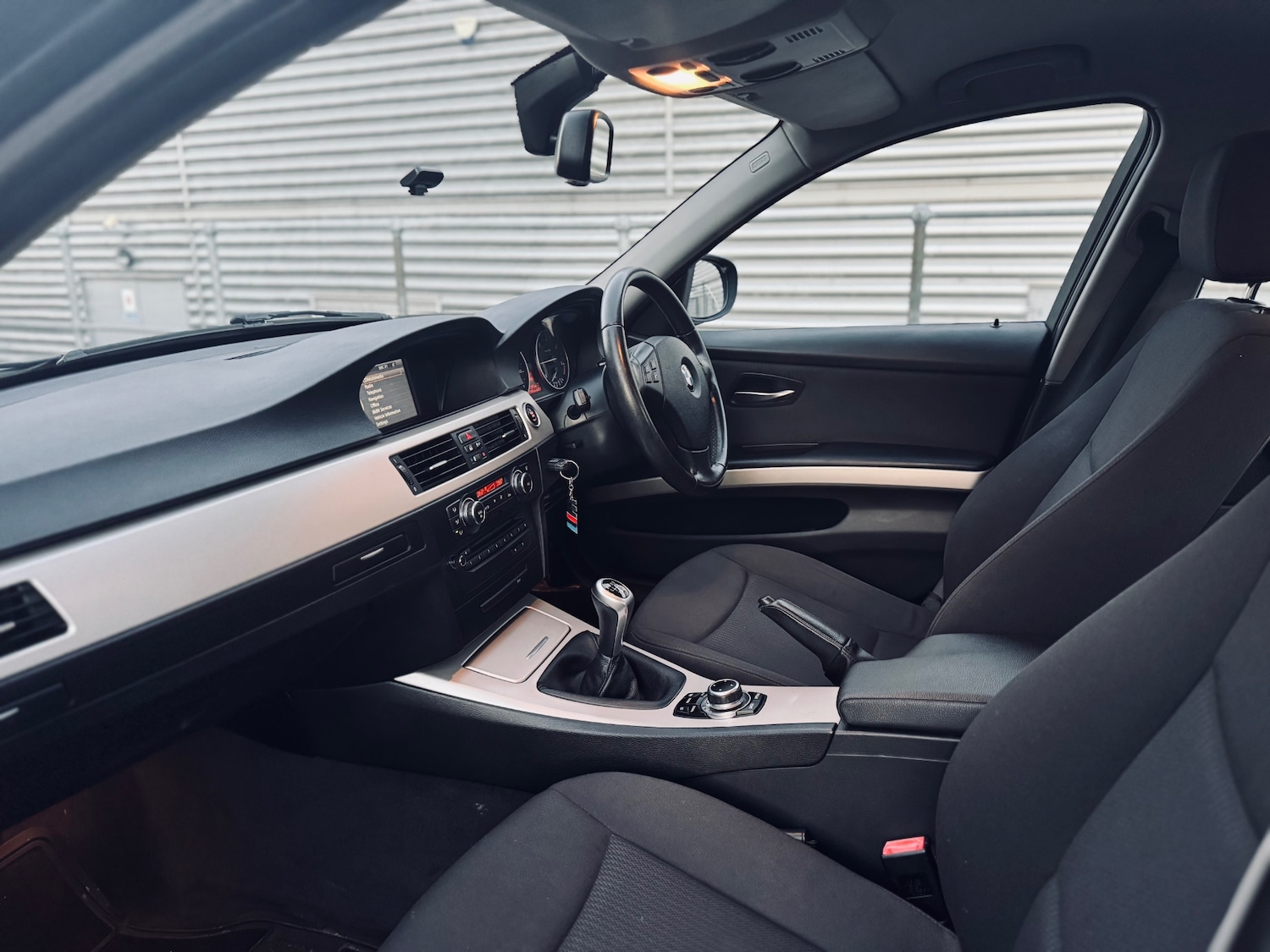 Used BMW 3 Series 2011 for sale - 77118884: Photo 22