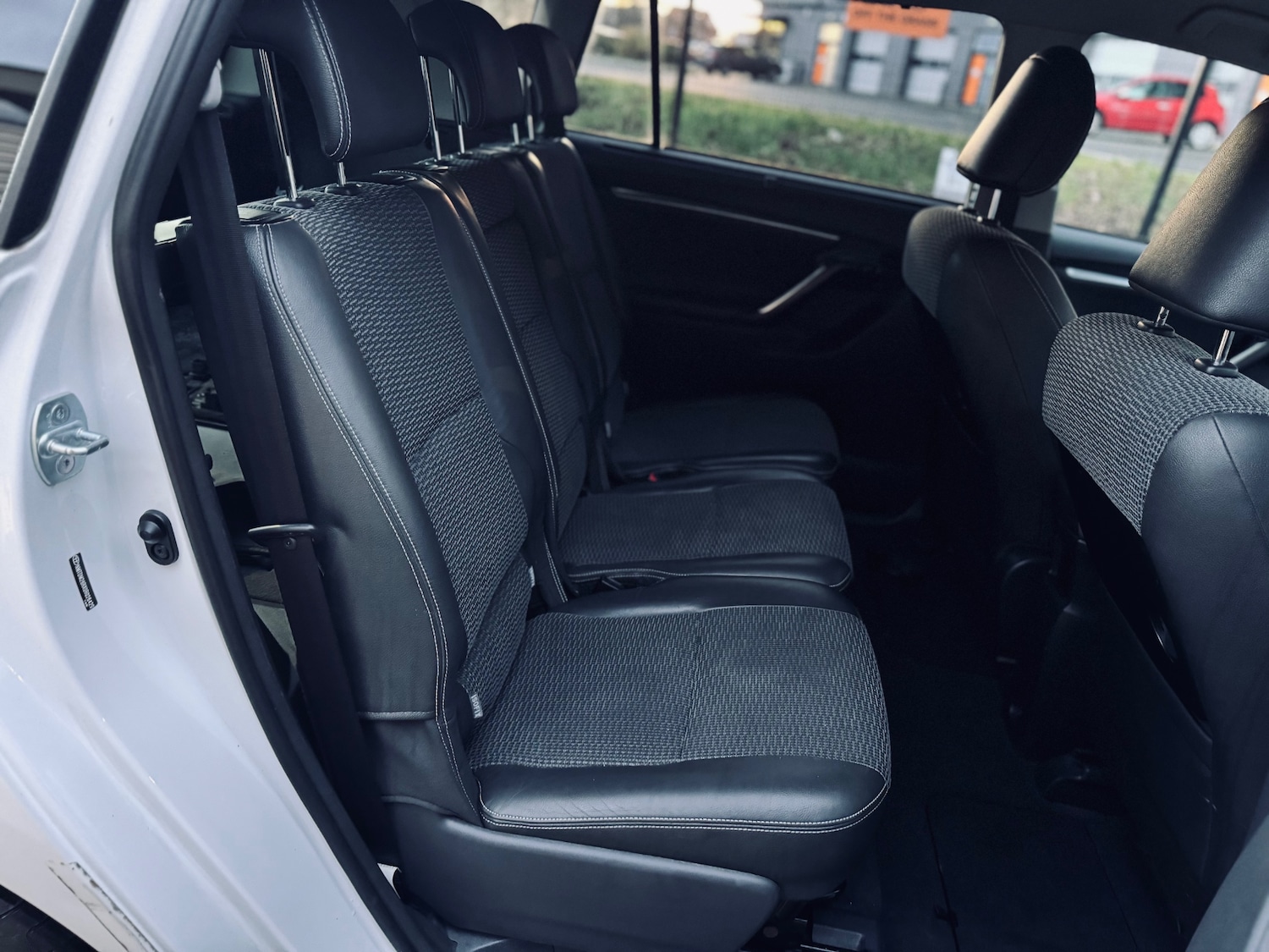 Used Toyota Verso 2015 for sale - 77129818: Photo 17