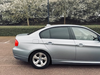 Used BMW 3 Series 2010 for sale - 77798535: Photo