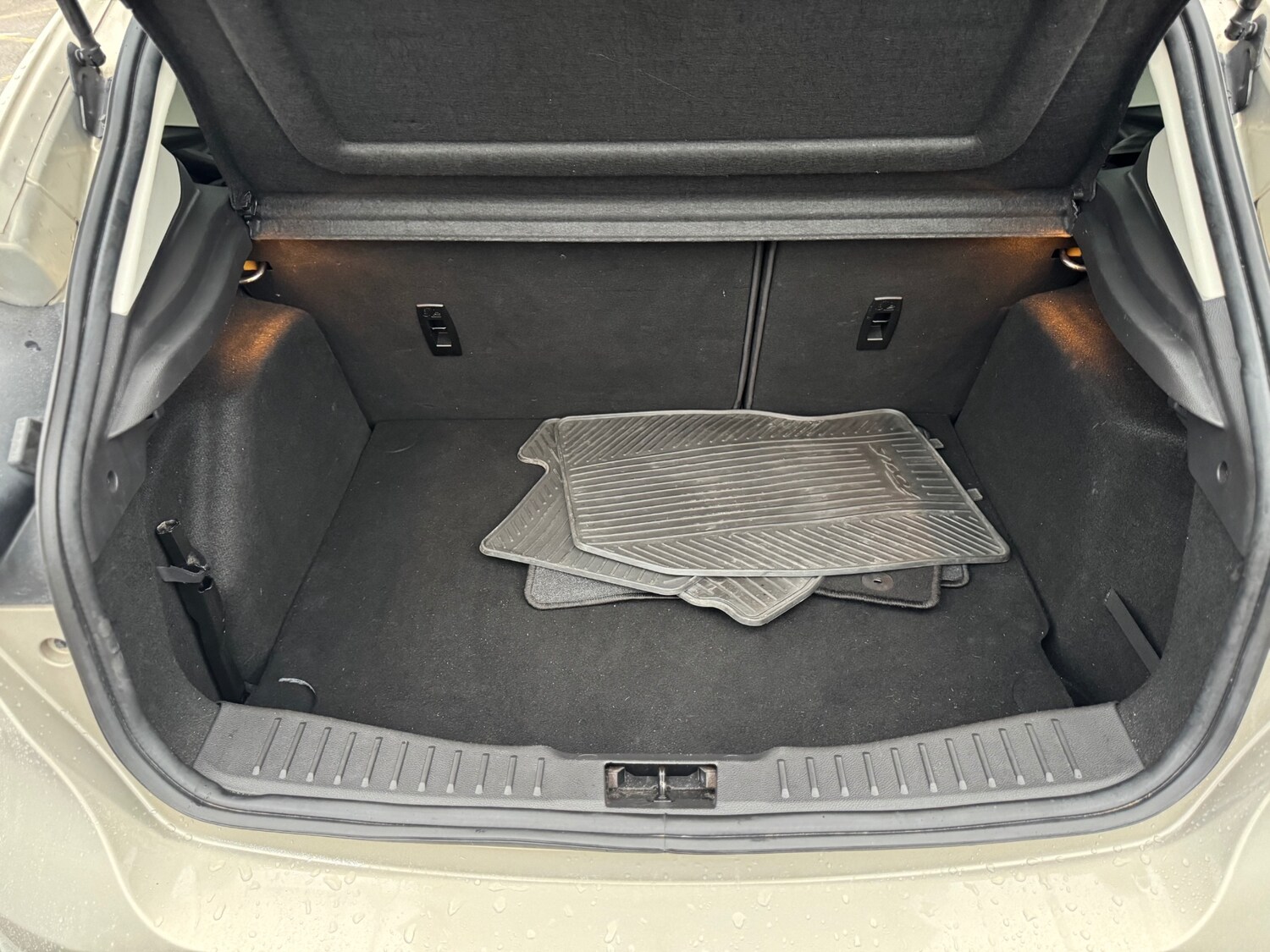 Used Ford Focus 2016 for sale - 77465470: Photo 17