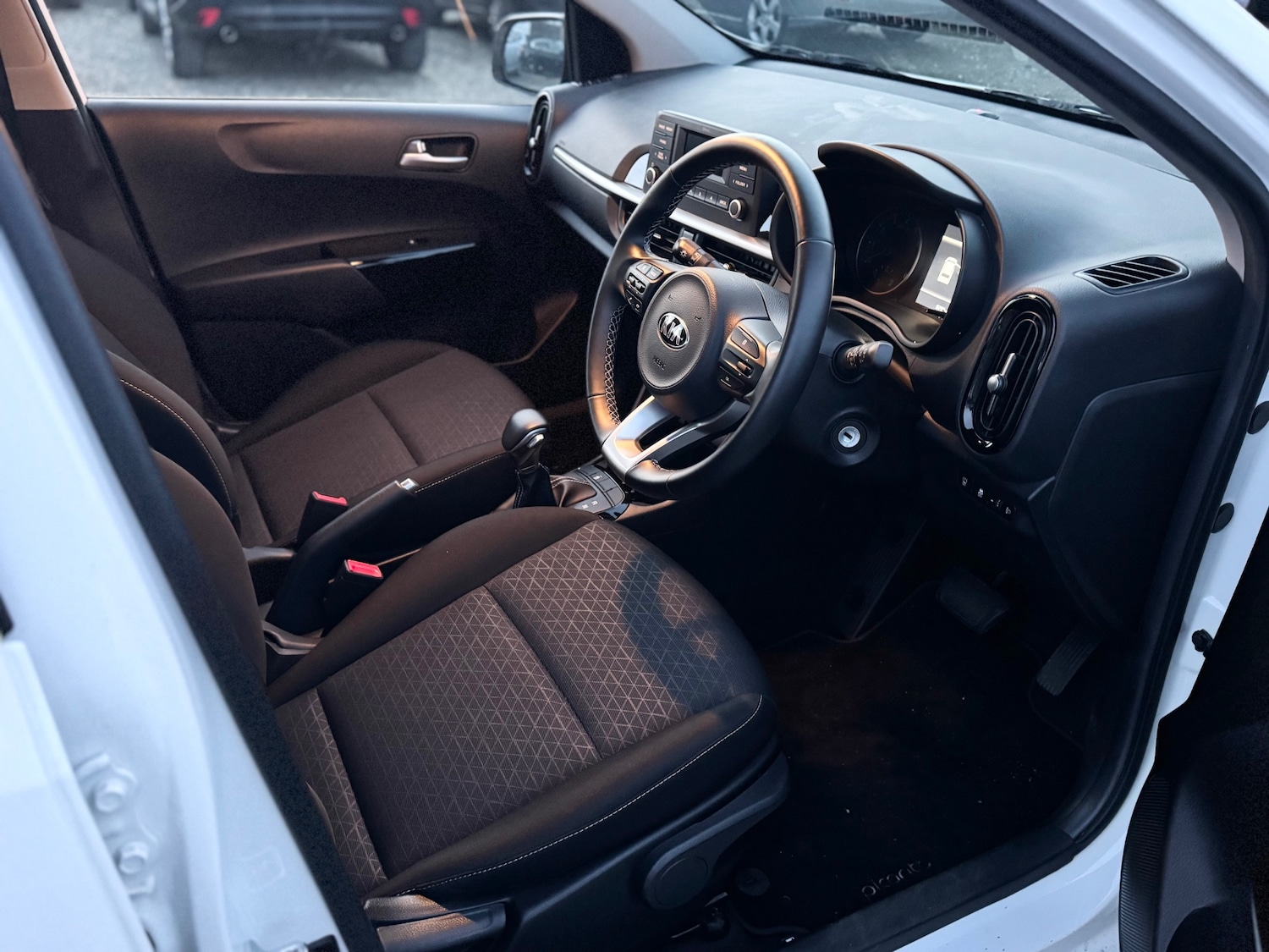 Used Kia Picanto 2021 for sale - 76941870: Photo 11