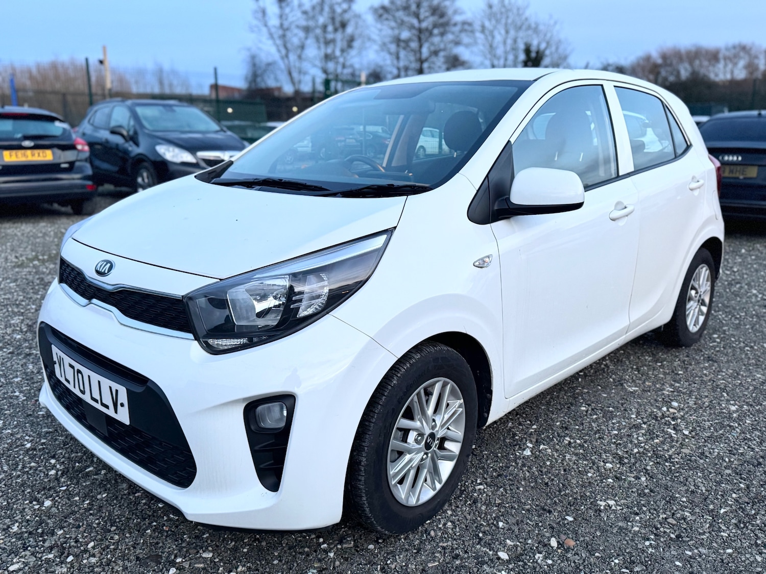 Used Kia Picanto 2021 for sale - 76941870: Photo 2