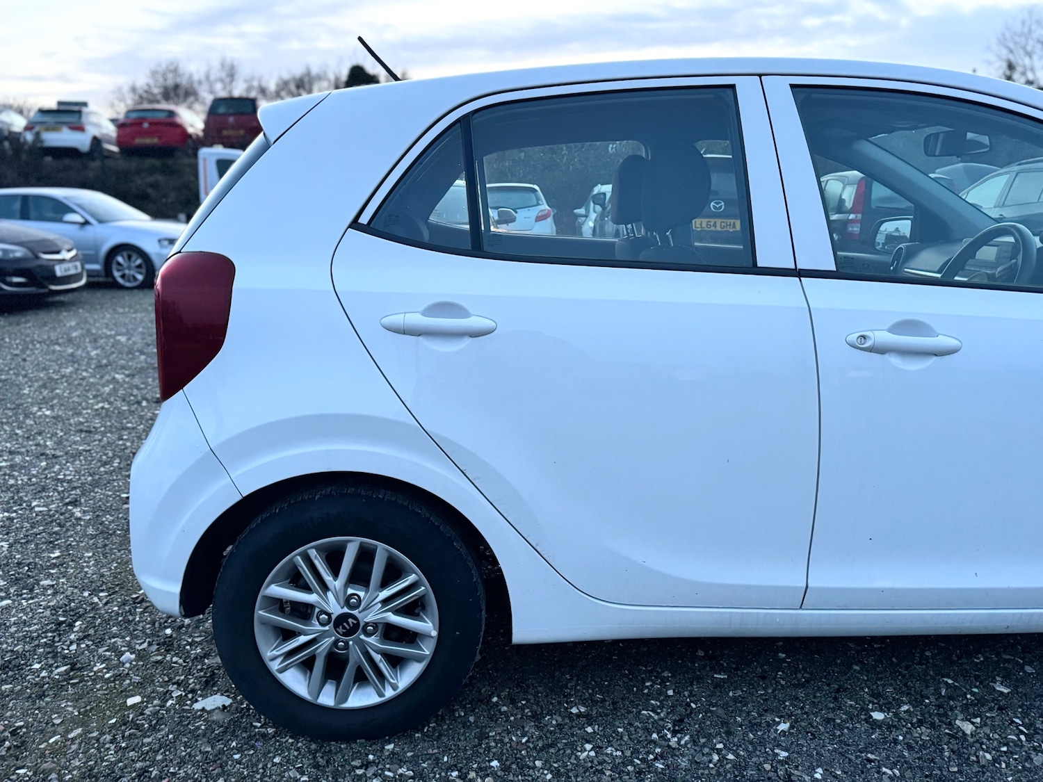 Used Kia Picanto 2021 for sale - 76941870: Photo 8