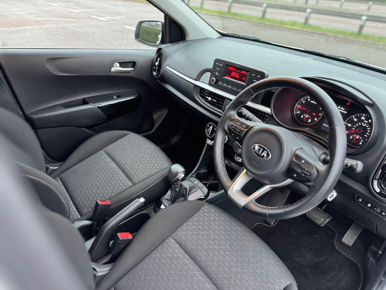 Used Kia Picanto 2021 for sale - 77452799: Photo 14