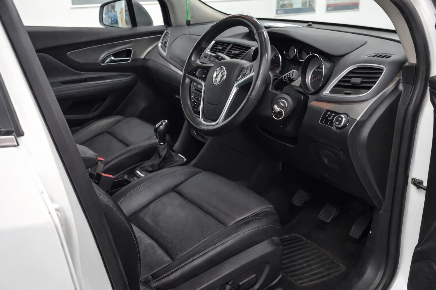 Used Vauxhall Mokka 2015 for sale - 77682810: Photo 3