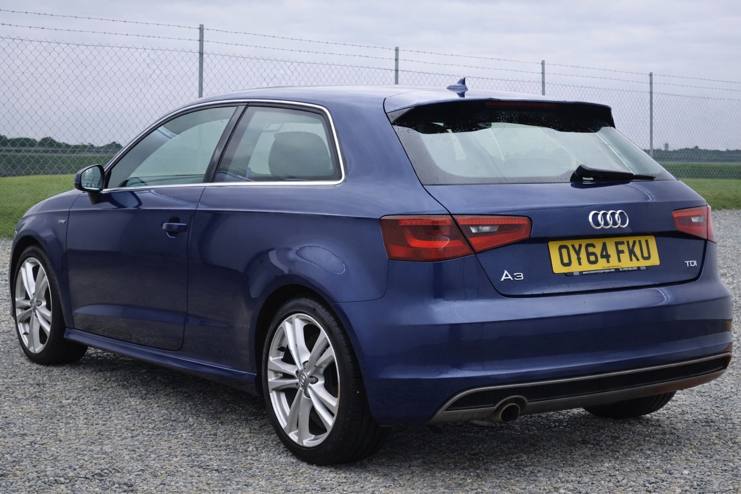 Used Audi A3 2014 for sale - 77656137: Photo 2