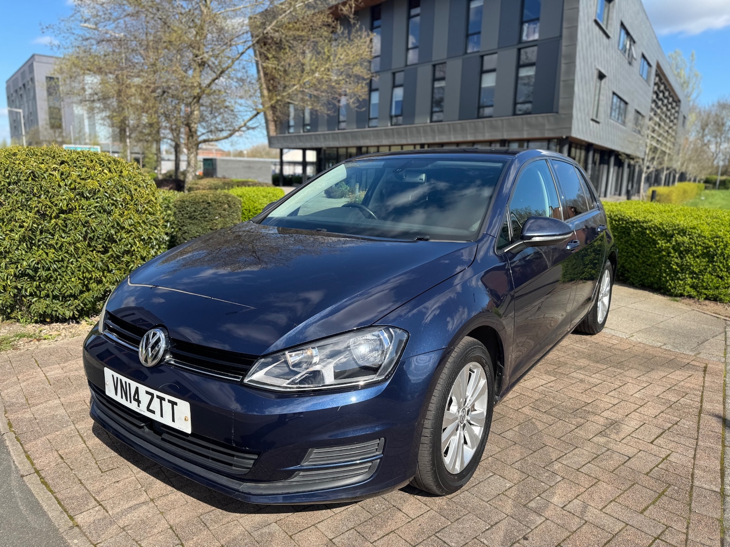 Used Volkswagen Golf 2014 for sale - 78112741: Photo 2