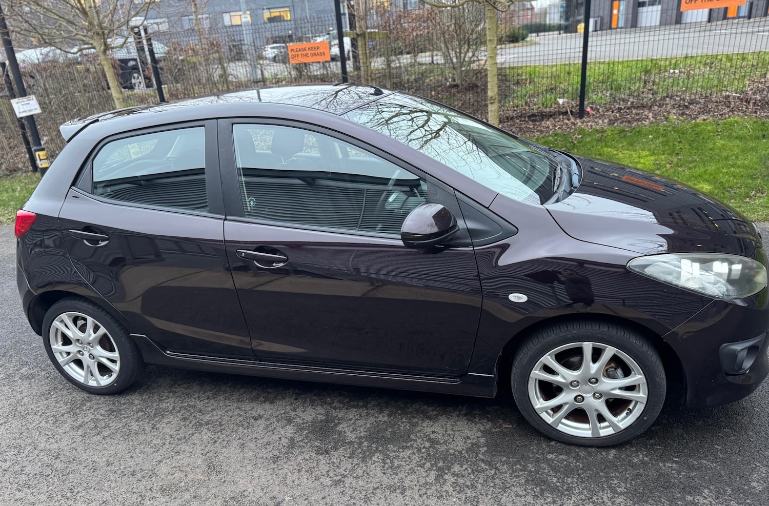 Used Mazda Mazda2 2010 for sale - 77329590: Photo 11