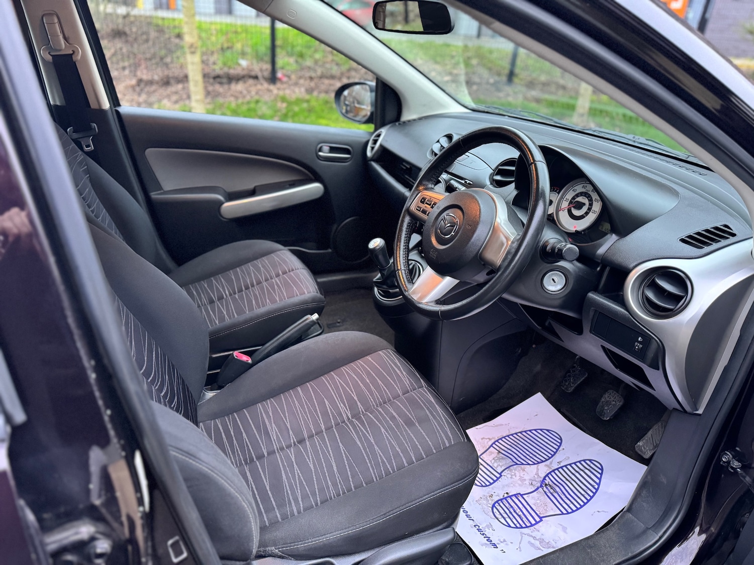 Used Mazda Mazda2 2010 for sale - 77329590: Photo 13