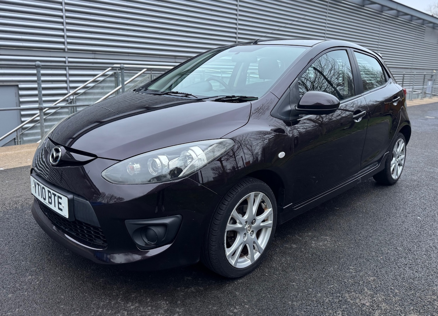 Used Mazda Mazda2 2010 for sale - 77329590: Photo 2