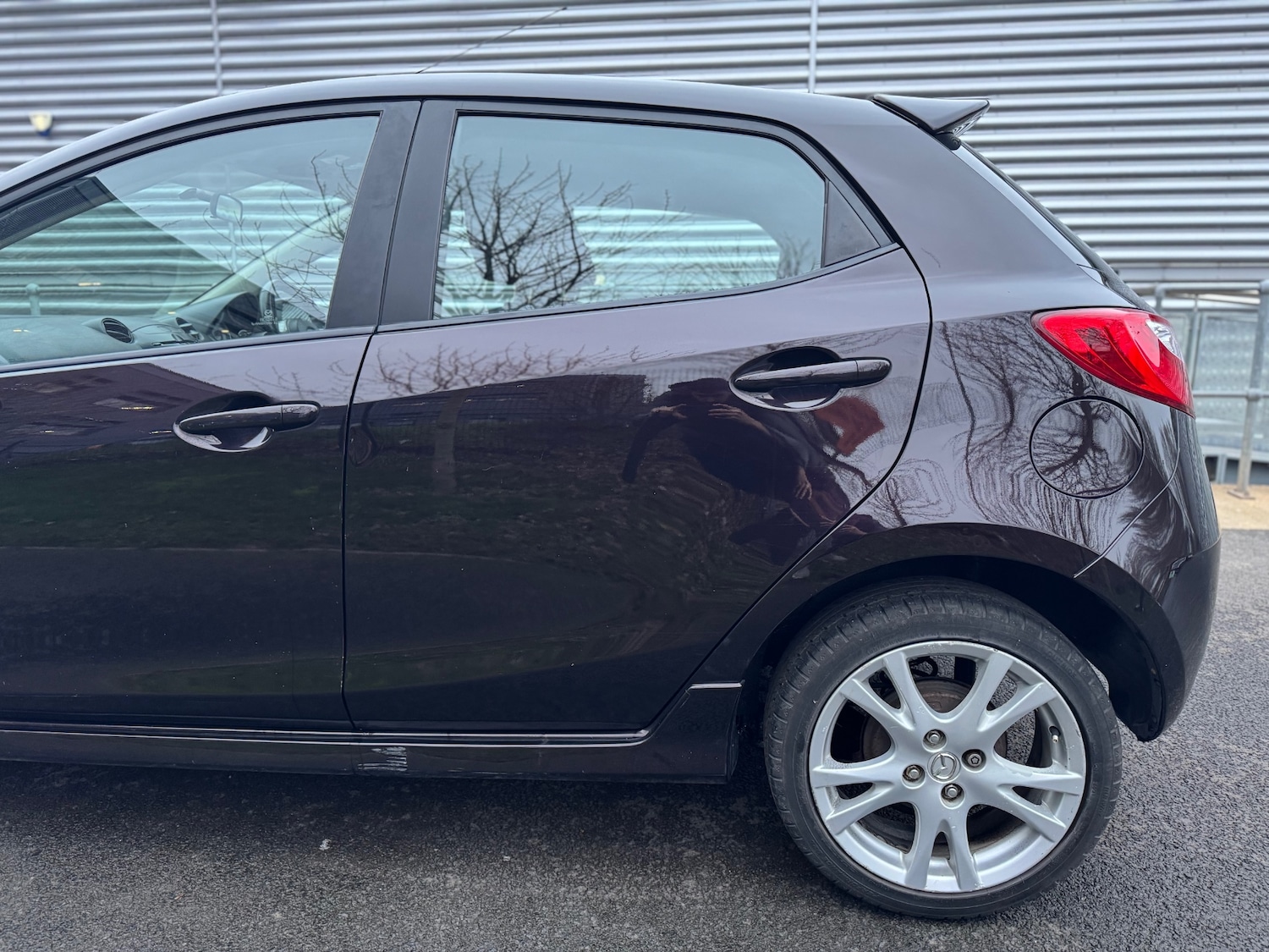 Used Mazda Mazda2 2010 for sale - 77329590: Photo 5
